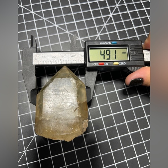 Natural Citrine Raw Point from Congo - Picture 12 of 12